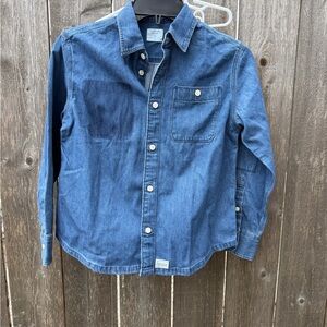Boys 10 crewcuts chambray Button-Up new without tags. Never worn.